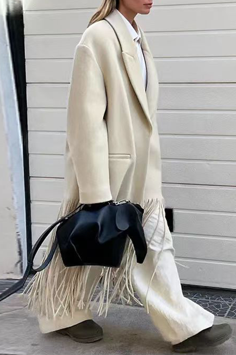 Prenda exterior elegante de estilo británico con borlas sólidas y cuello vuelto