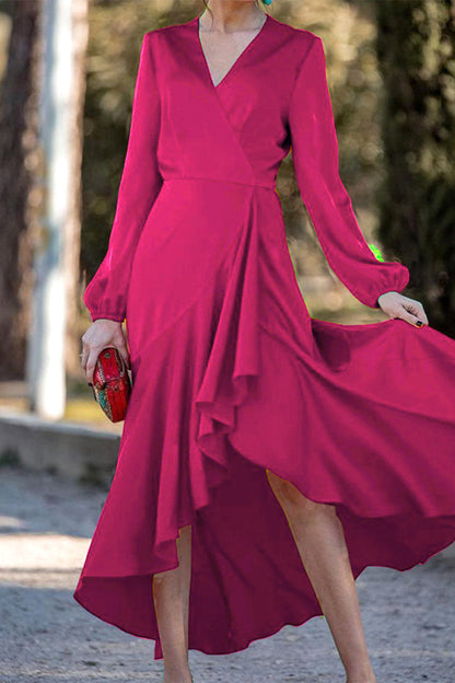 Elegantes vestidos de corte A con escote en V y volantes sólidos
