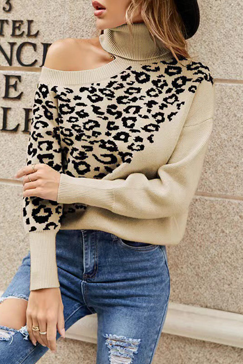 Tops de cuello alto con tejido asimétrico de leopardo de calle