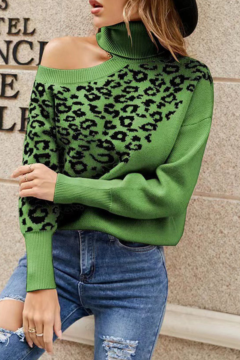 Tops de cuello alto con tejido asimétrico de leopardo de calle