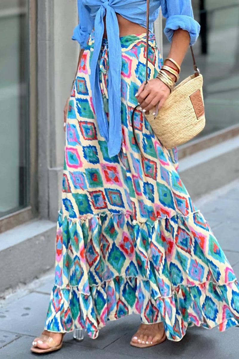 Elegante pantalón tipo A de cintura alta con estampado completo y contraste a cuadros