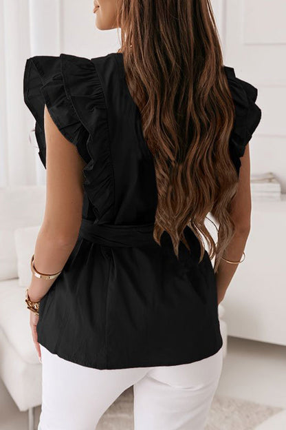 Tops de cuello redondo con volantes y vendaje liso de dulce simplicidad