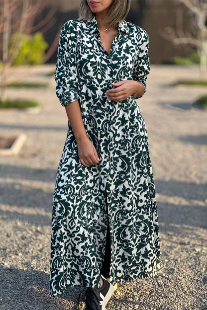 Vestido camisero informal con cuello vuelto y estampado geométrico dulce