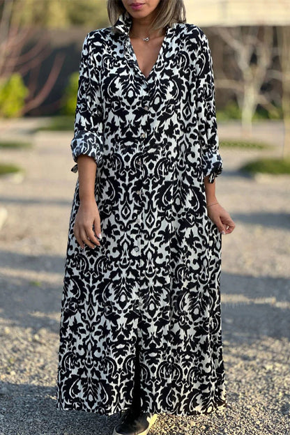 Vestido camisero informal con cuello vuelto y estampado geométrico dulce