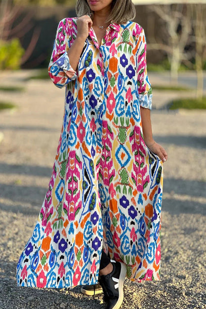 Vestido camisero informal con cuello vuelto y estampado geométrico dulce