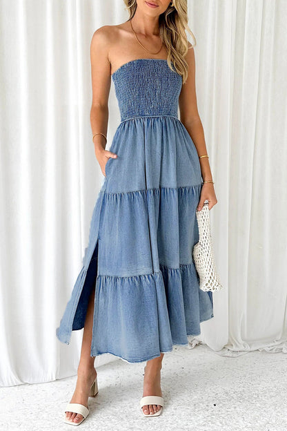 Vestidos vaqueros sin mangas, sin tirantes y con aberturas y bolsillos de cambio gradual