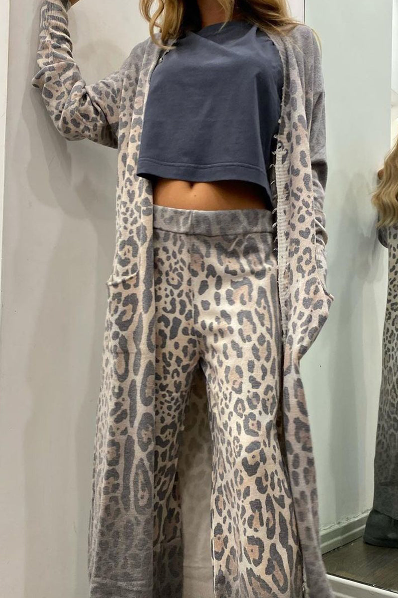 Cárdigan informal de manga larga con cuello de leopardo y bolsillo, dos piezas