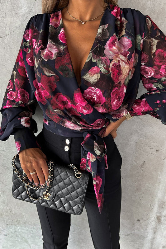 Tops sexis elegantes con escote en V y estampado floral