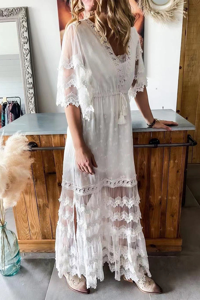 Vestidos sexis de vacaciones con encaje liso y borlas, escote en V y corte A