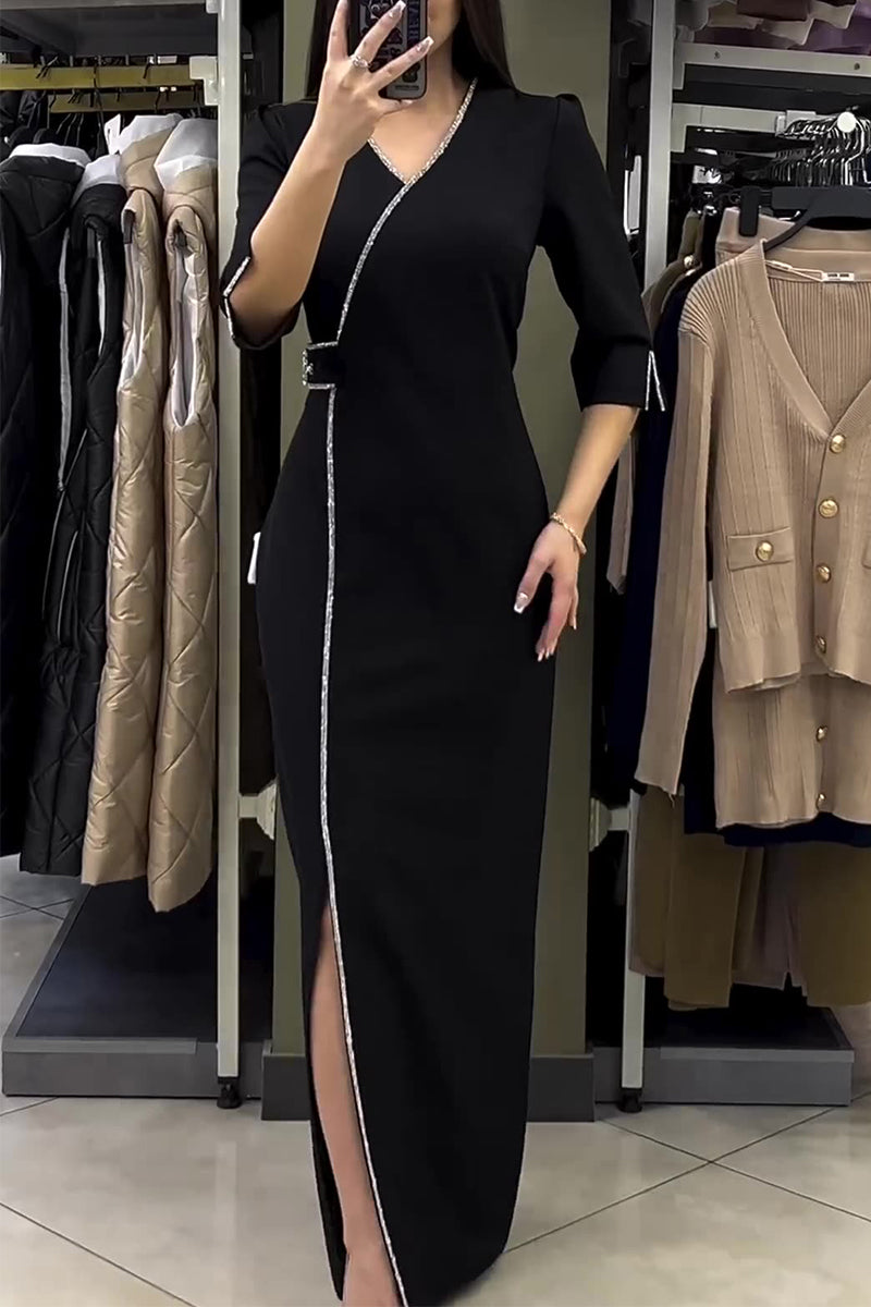 Elegante vestido irregular con escote en V y talle alto de color liso
