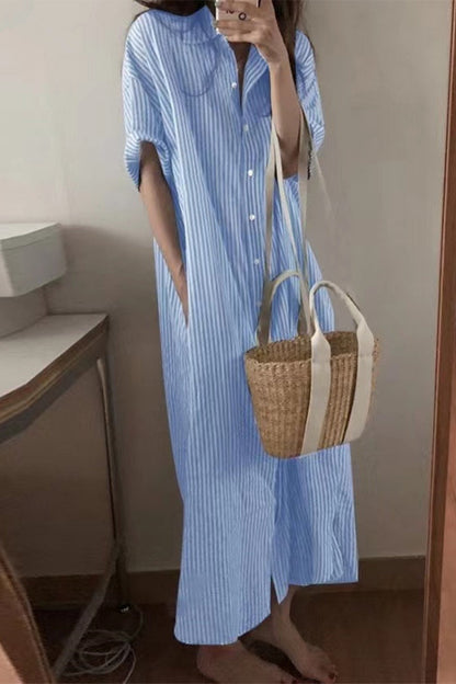 Vestido camisero informal con cuello POLO y bolsillos a rayas