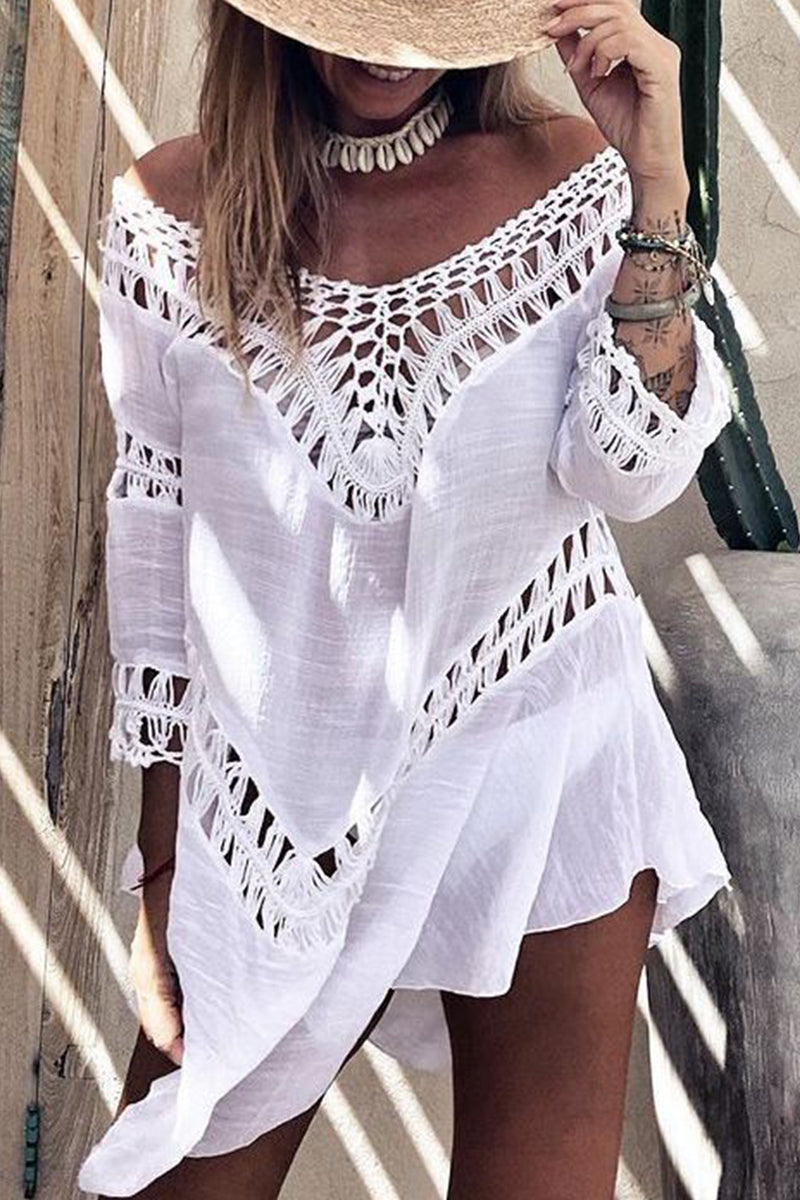 Traje de baño sexy de vacaciones con aberturas sólidas