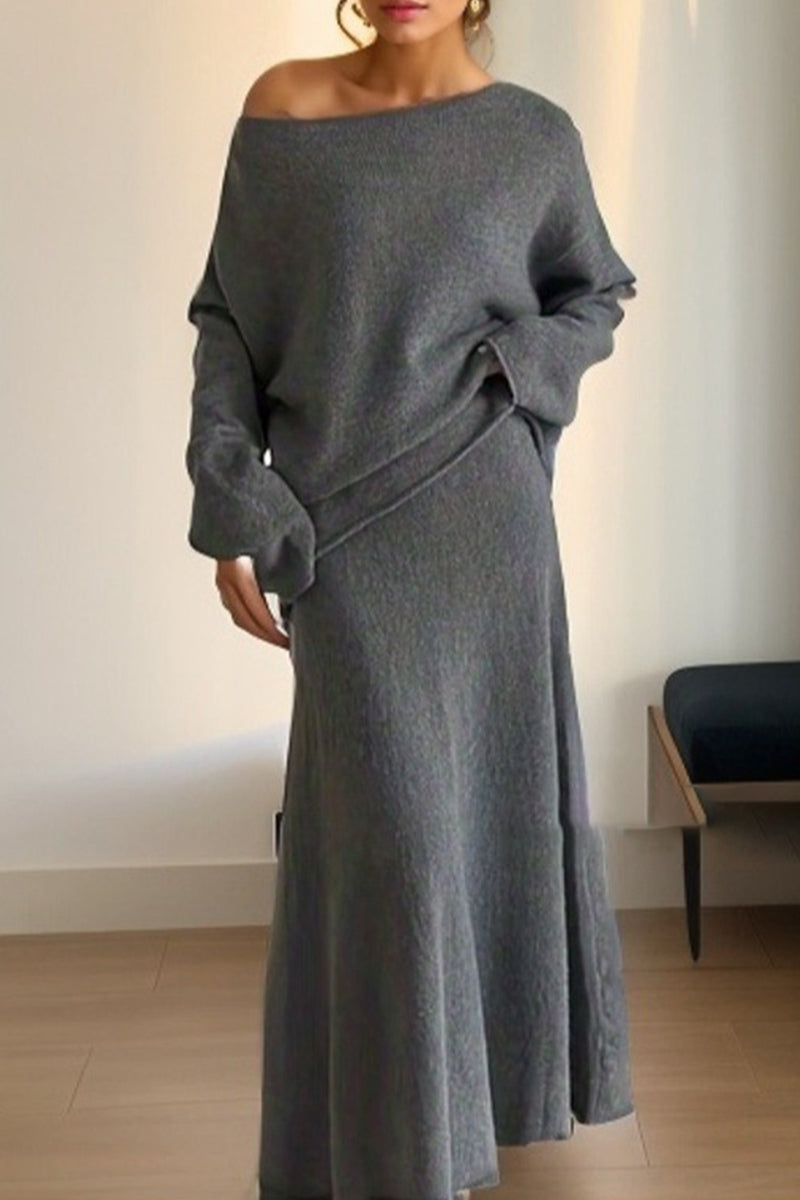 Elegante conjunto de dos piezas de manga larga con cuello redondo y estampado liso