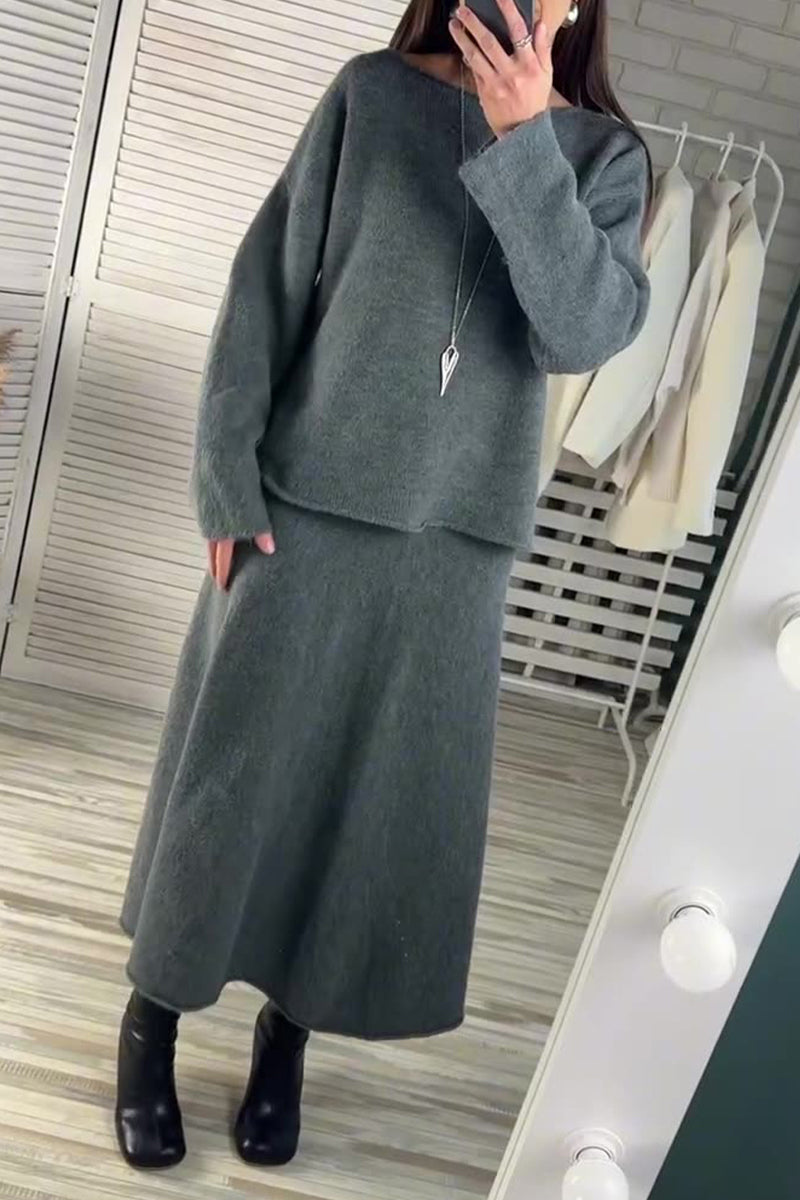 Elegante conjunto de dos piezas de manga larga con cuello redondo y estampado liso