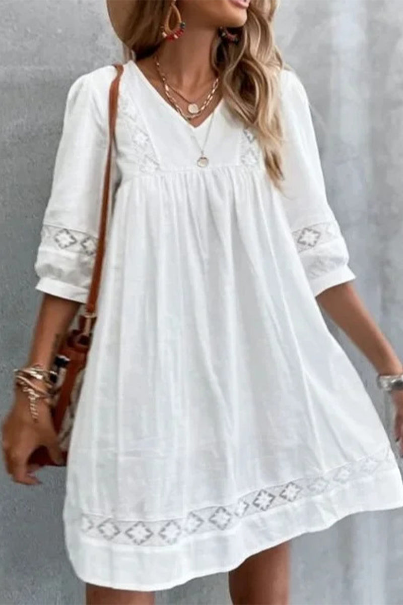 Vestido playero informal sencillo de encaje liso con escote en V