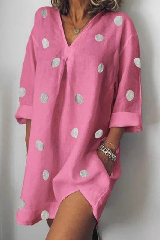 Vestido casual con estampado de lunares, bolsillo y cuello en V