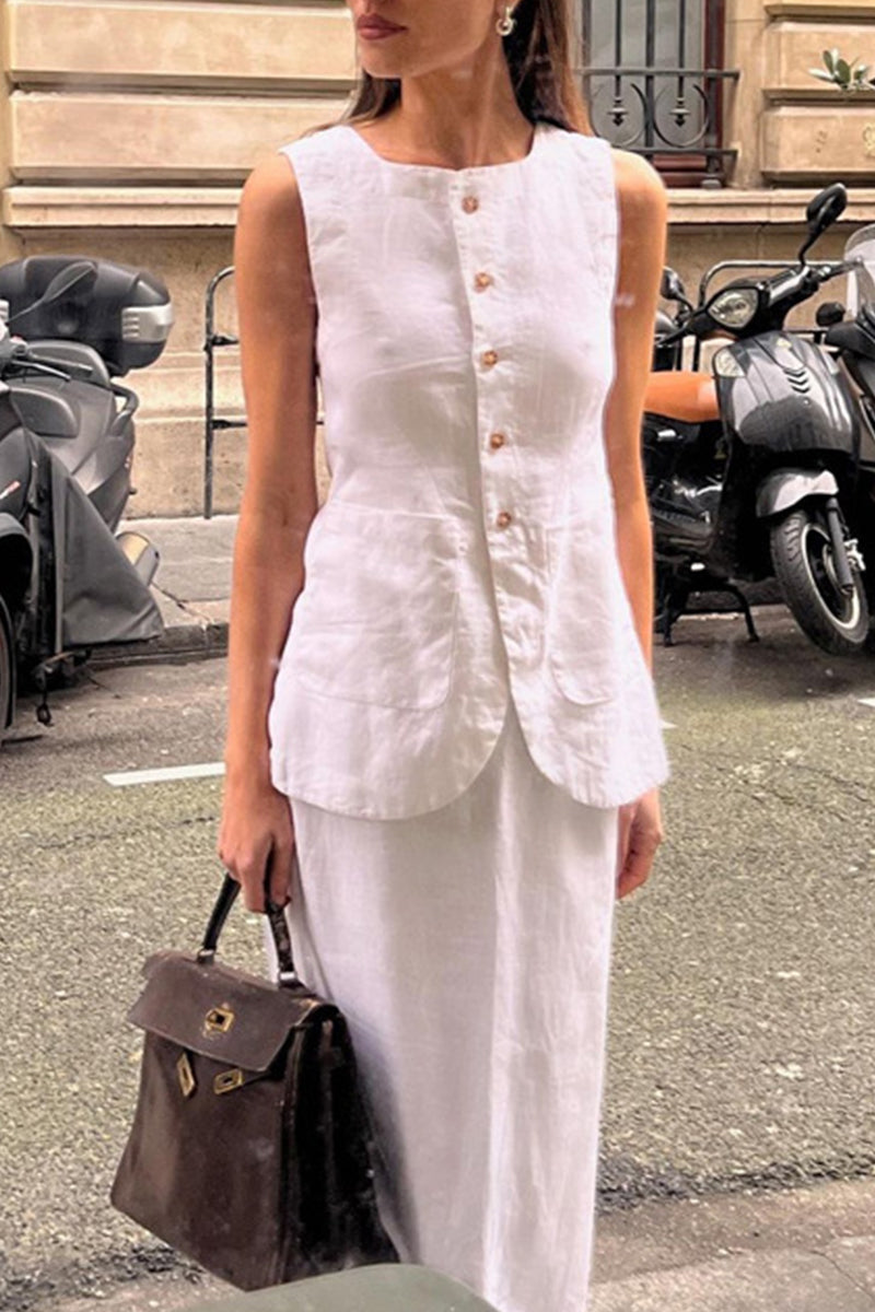 Elegante conjunto de dos piezas sin mangas con cuello redondo y hebilla sólida