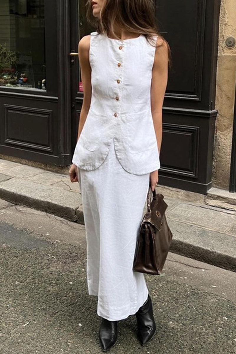 Elegante conjunto de dos piezas sin mangas con cuello redondo y hebilla sólida