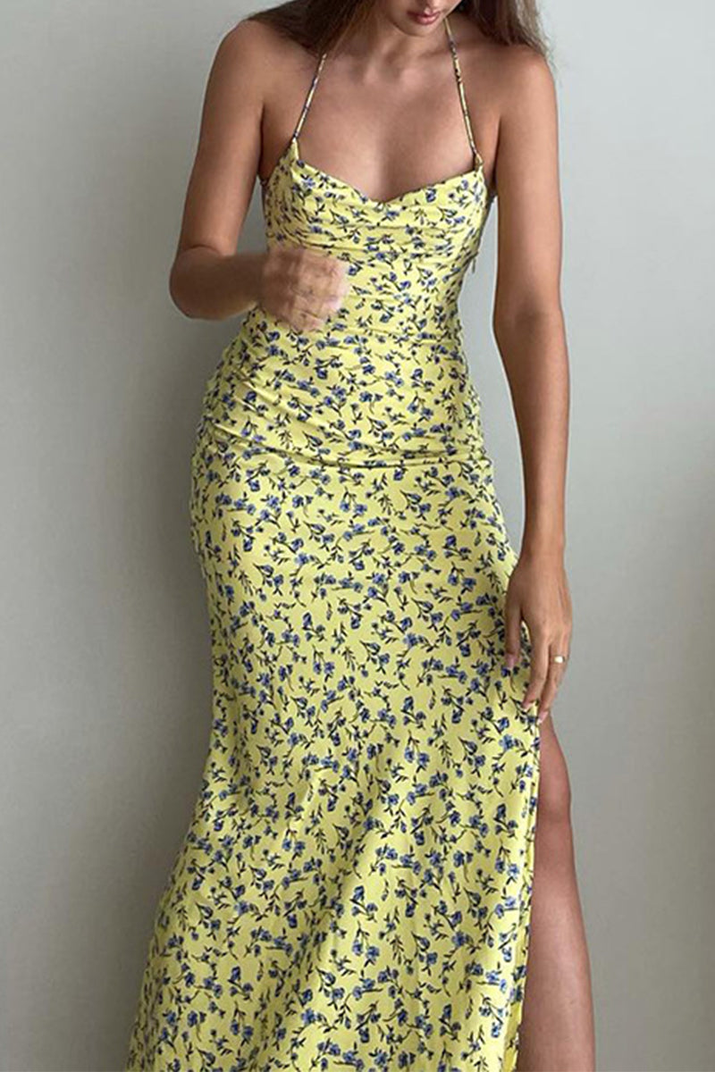 Vestidos de playa sexys con cuello halter, espalda descubierta y diseño de tirantes con abertura y flores