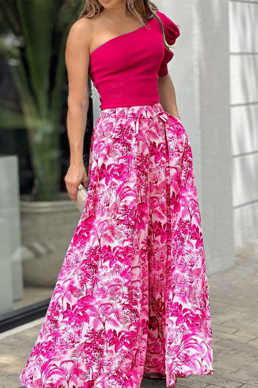 Elegante conjunto de dos piezas con cuello oblicuo, manga corta y bolsillo con patchwork floral