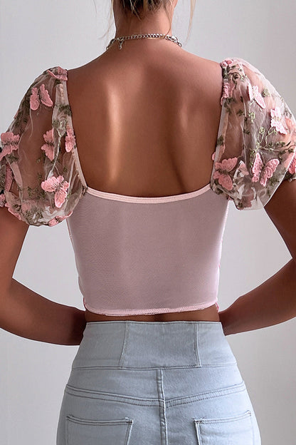 Camiseta sexy de cintura baja con cuello en V y malla con bordado de mariposas