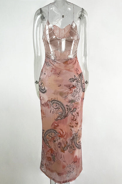 Vestido sexy vintage con estampado geométrico de mariposas y malla de retazos con escote en V y falda de un solo paso