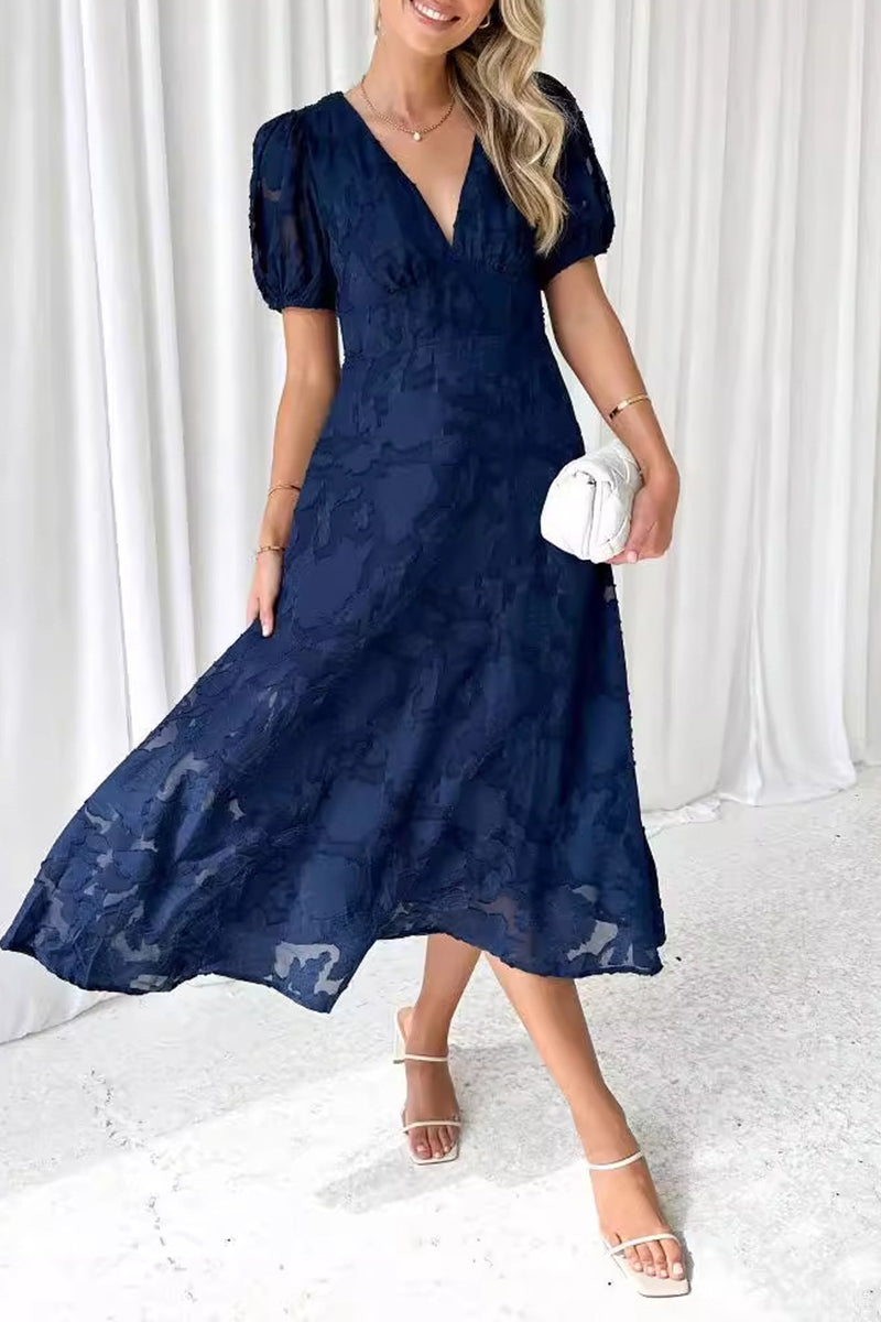 Elegante vestido de encaje liso con bolsillos y escote en V (3 colores)