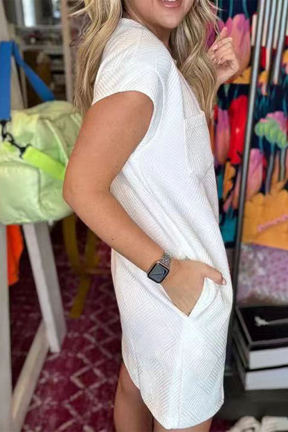 Vestido informal sencillo de manga corta con cuello redondo y bolsillos lisos
