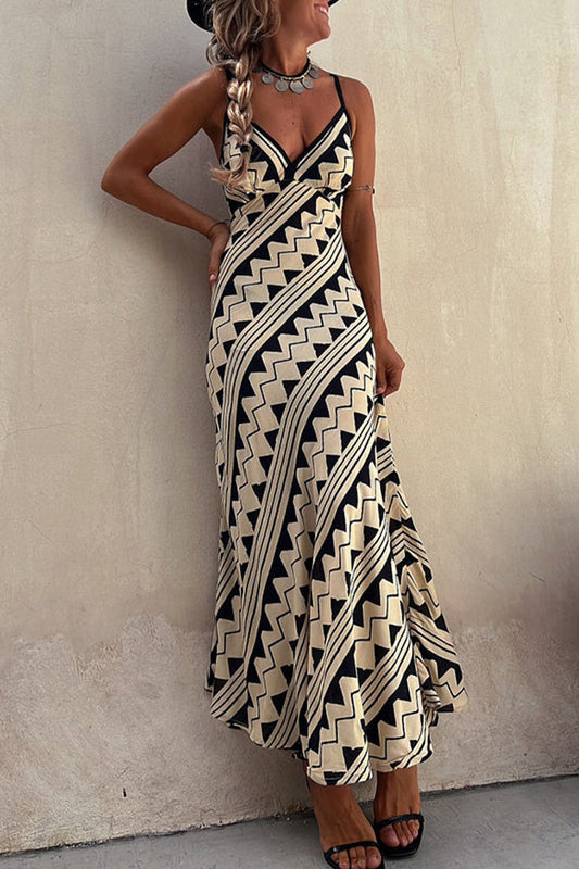 Vestidos bohemios de vacaciones con cuello en V y estampado de rayas y patchwork
