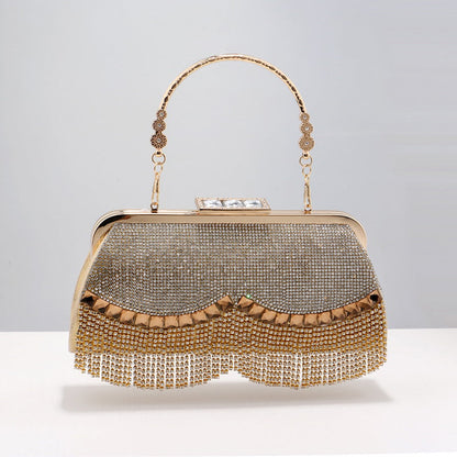 Bolsos de patchwork con borlas de calle