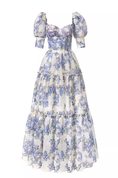 Vestidos de noche elegantes con hombros descubiertos y flores de celebridades