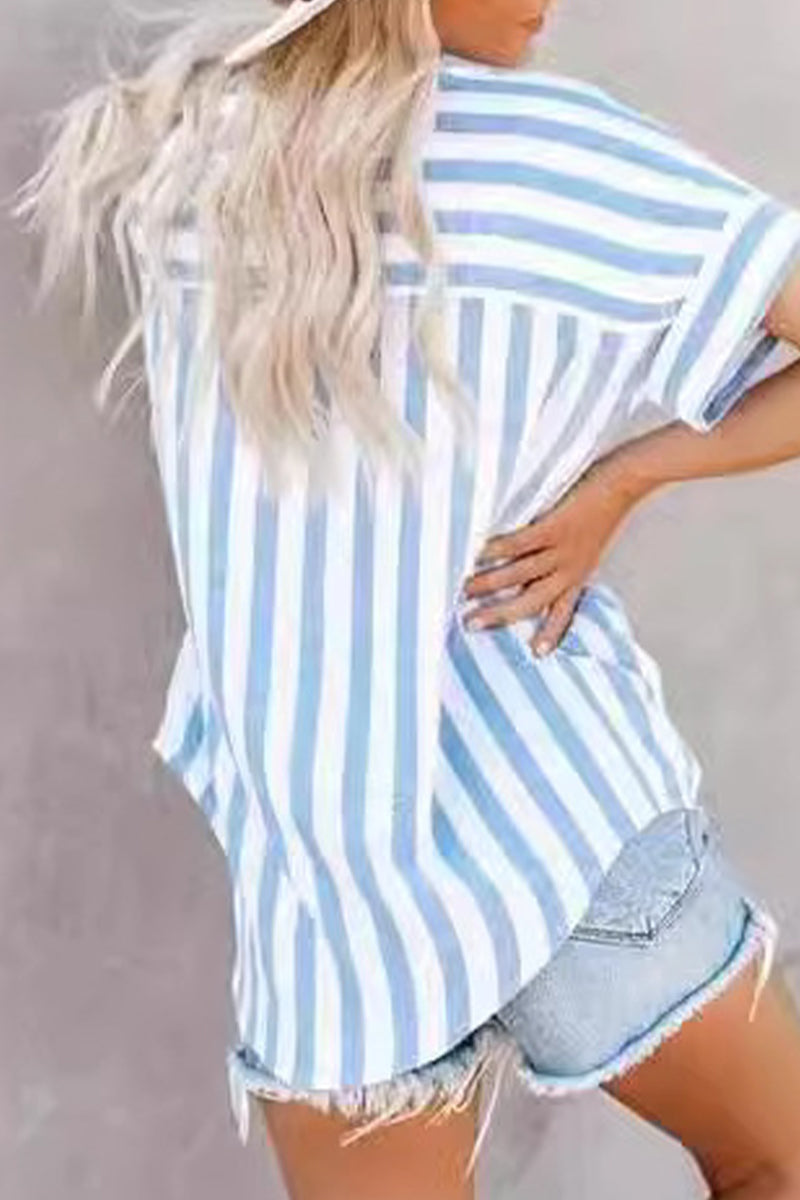 Tops casuales de cuello vuelto con patchwork a rayas