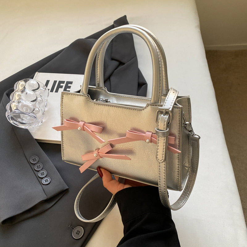 Bolsos de tela con lazo en contraste, de Sweet Simplicity (5 colores)