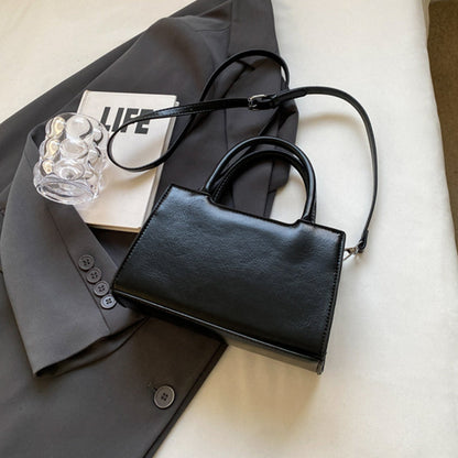 Bolsos de tela con lazo en contraste, de Sweet Simplicity (5 colores)