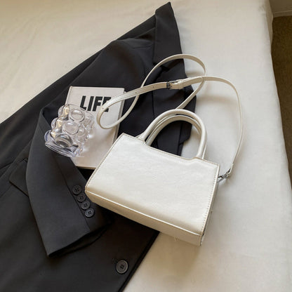 Bolsos de tela con lazo en contraste, de Sweet Simplicity (5 colores)