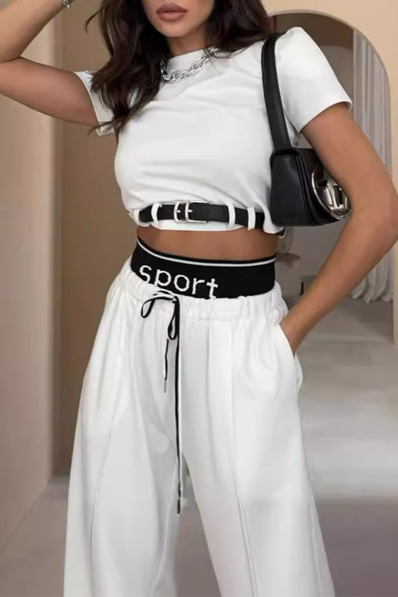 Conjunto informal de dos piezas de estilo británico, liso, con cordón y cinturón, cuello redondo, manga corta