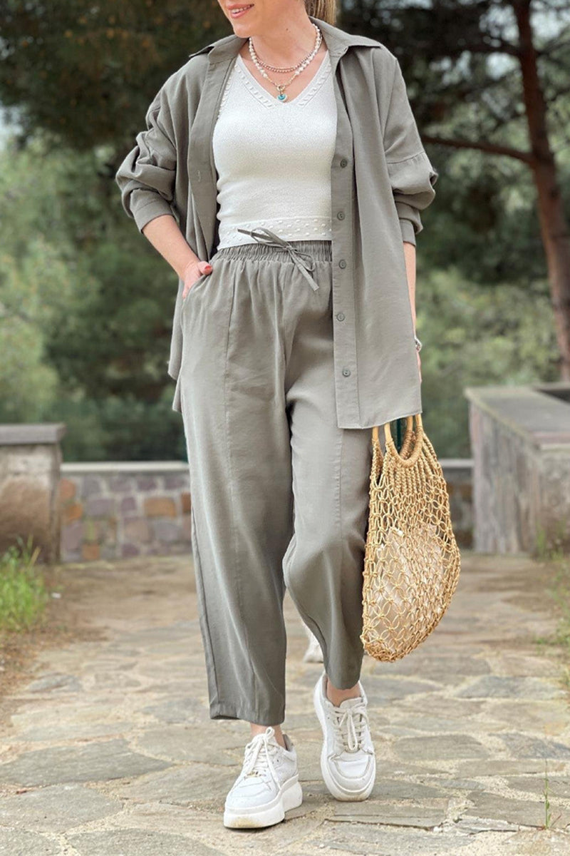 Conjunto informal de dos piezas con cuello vuelto, manga larga y bolsillos sólidos para uso diario