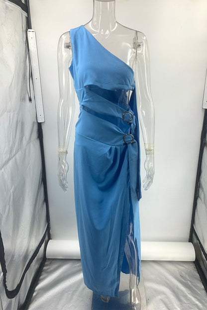 Vestidos sexis irregulares con cuello oblicuo y abertura ahuecada de un solo color