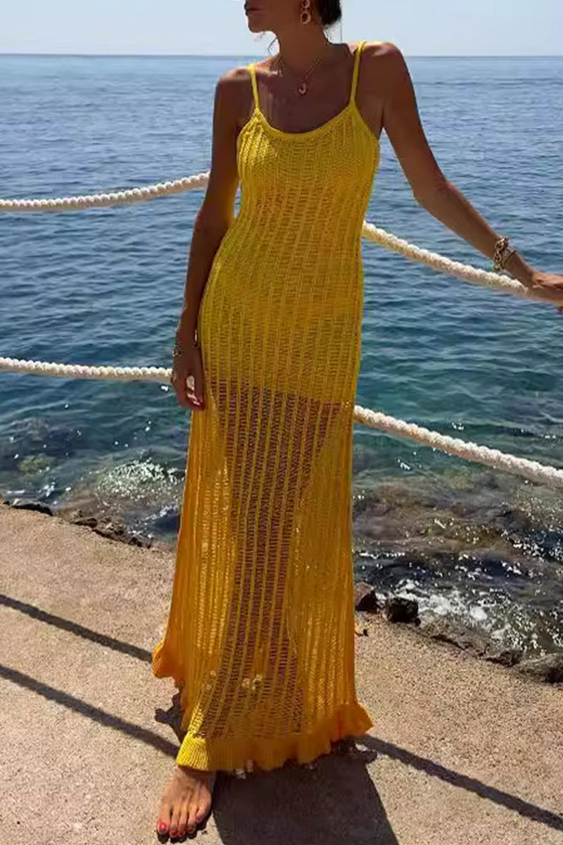 Vestidos sexis de vacaciones con escote en U ahuecado y tirantes finos