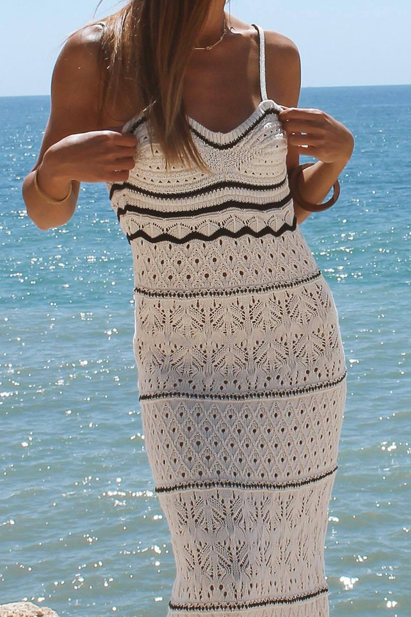 Vestido sexy de una sola pieza con escote en V y tejido en contraste, con aberturas y falda de un solo paso