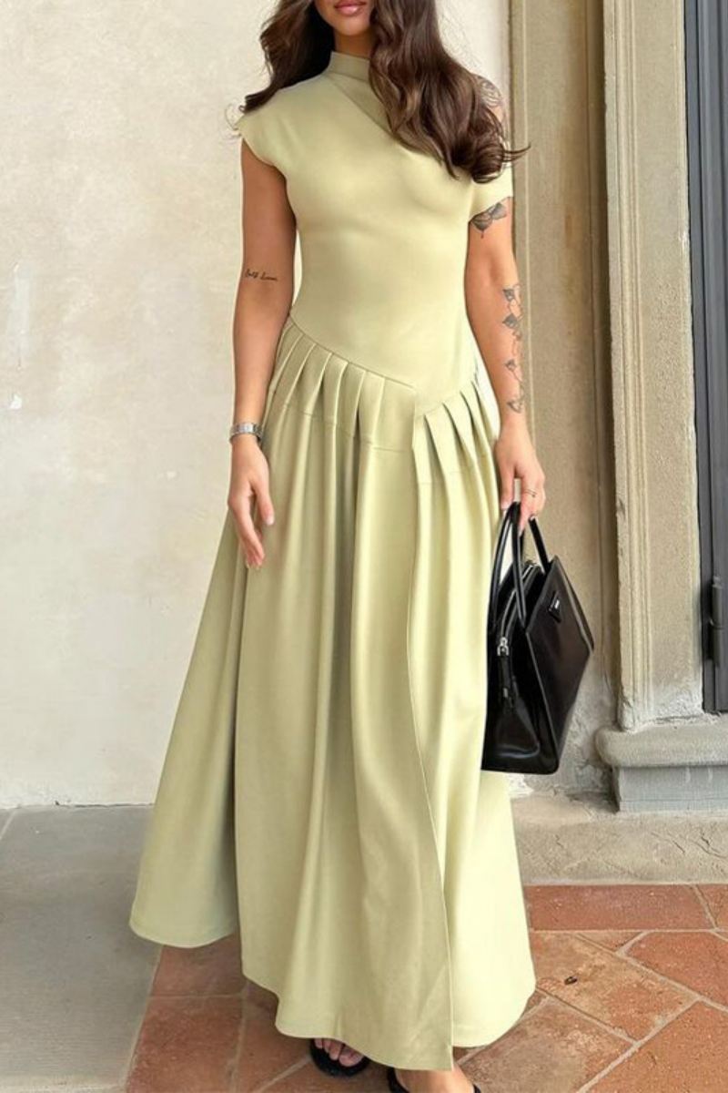 Vestidos casuales de color sólido con fruncido y cuello alto hasta la mitad