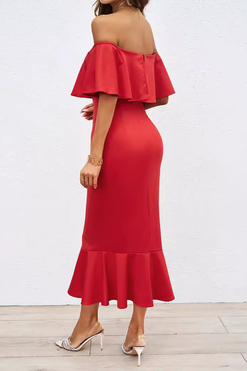 Vestidos de fiesta sexys de cola de pez con hombros descubiertos y volantes de color liso