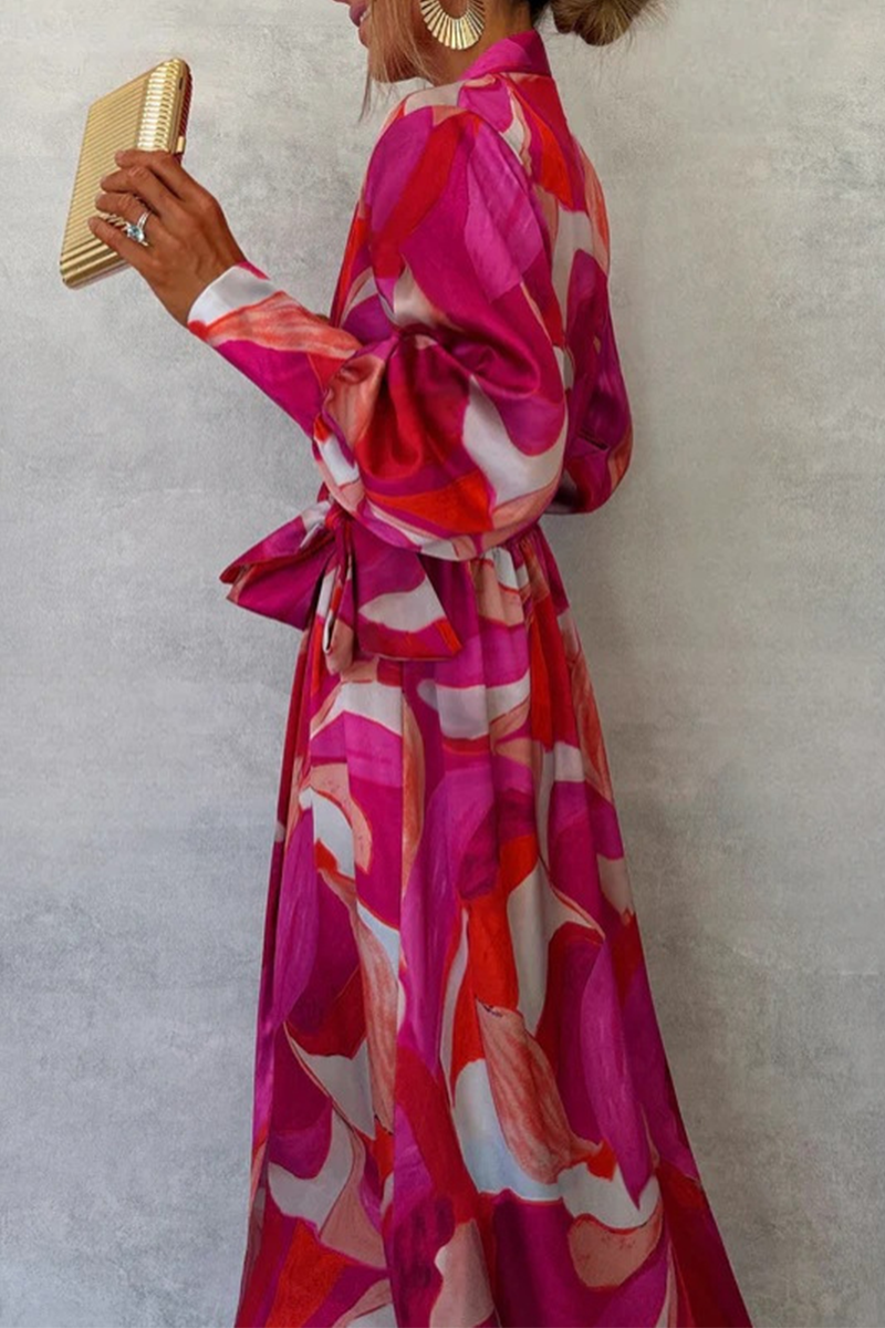 Vestidos de celebridades sexys con estampado floral, encaje y cuello en V, corte A