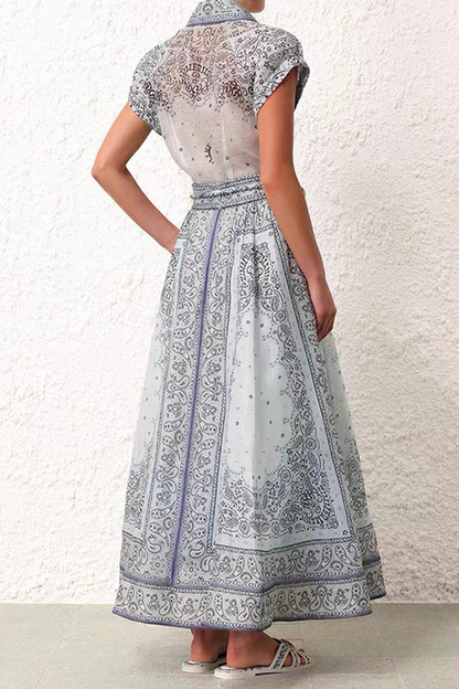 Conjunto informal de dos piezas con estampado floral, bolsillo, cuello vuelto, manga corta (3 colores)