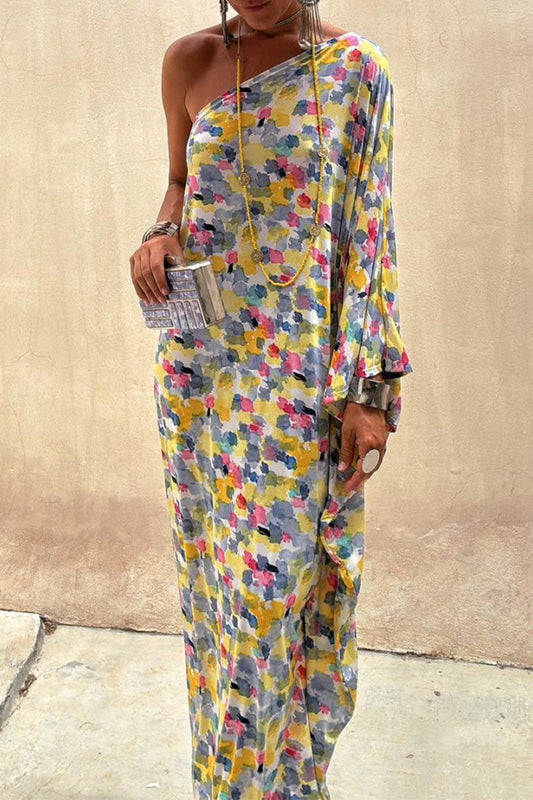 Vestidos irregulares con cuello oblicuo irregular y estampado geométrico elegante