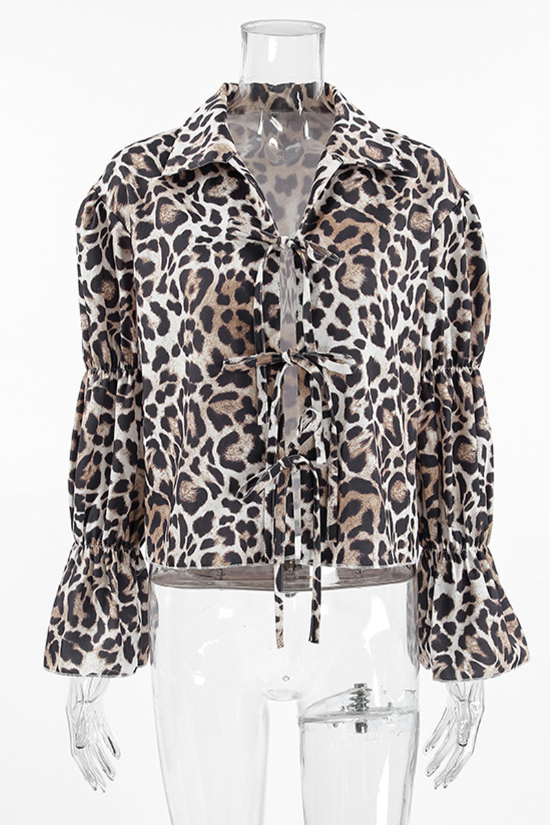 Blusas casuales con cuello vuelto, cordones y estampado de leopardo