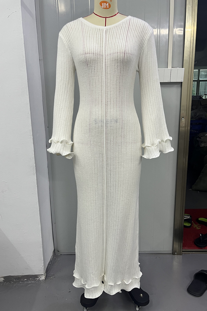 Elegante vestido de falda de un solo paso con cuello redondo, espalda descubierta y cordones en color sólido
