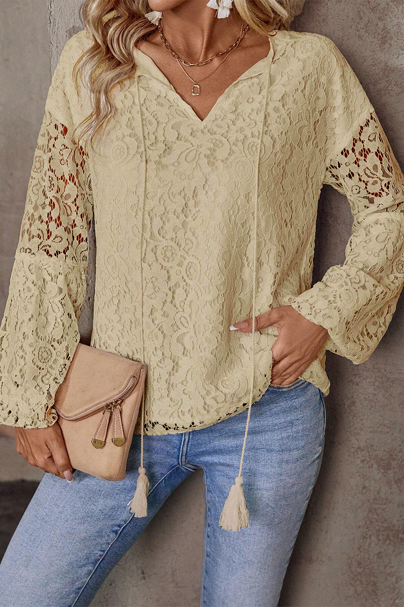 Blusa informal de color liso con encaje y flecos, cuello en V calado (4 colores)