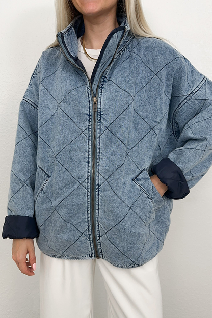Prenda exterior informal de color sólido con cuello vuelto y cremallera desgastada