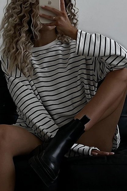 Tops casuales de cuello redondo con abertura y estampado de rayas para uso diario